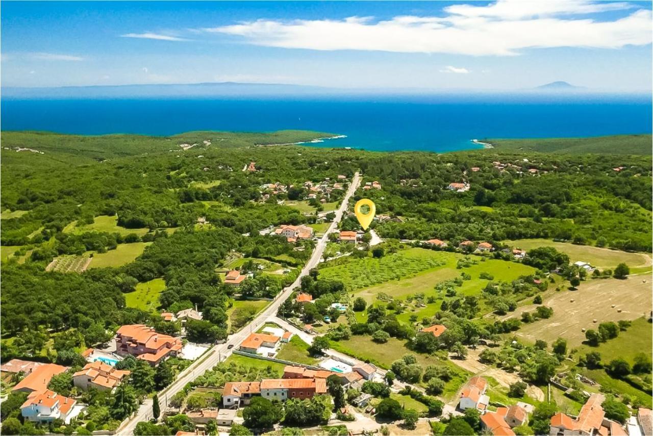 Holiday Home Liberta Krnica Exterior photo