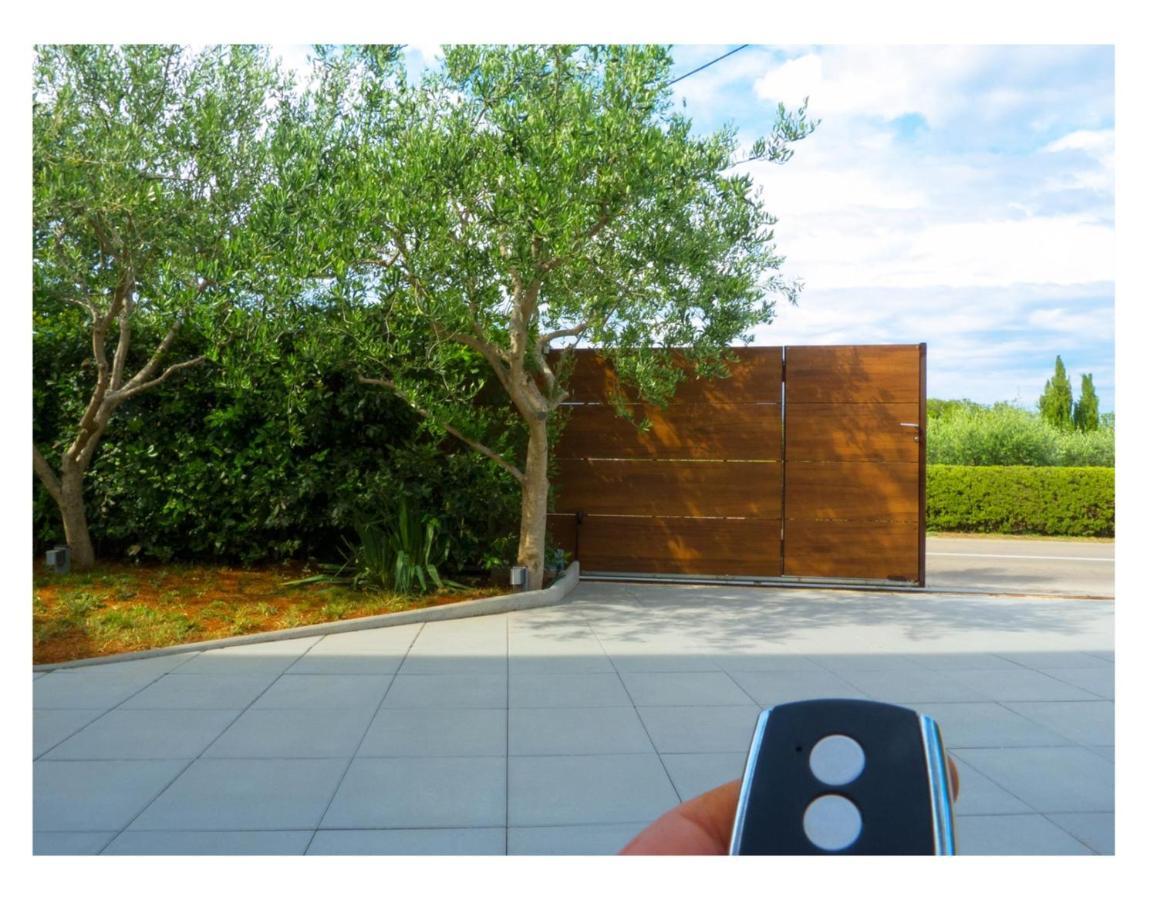 Holiday Home Liberta Krnica Exterior photo
