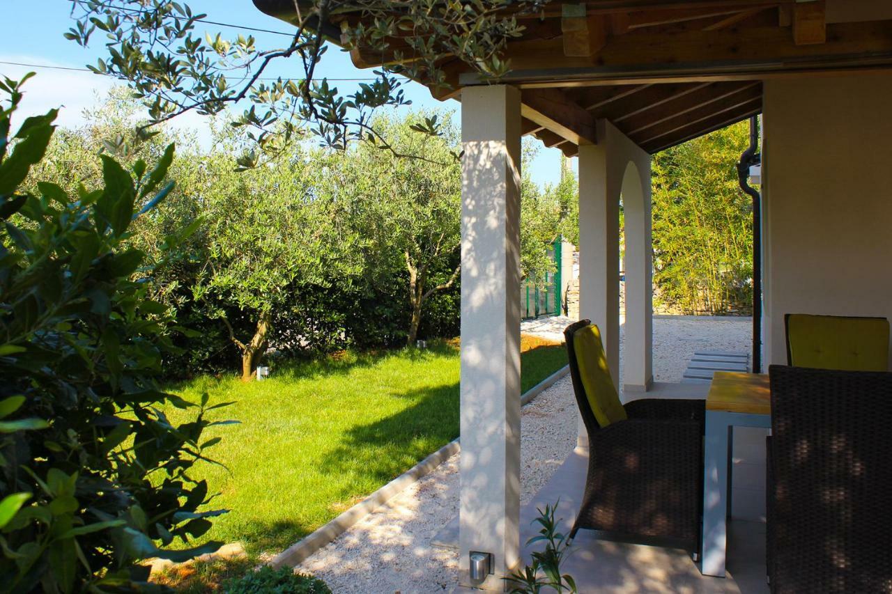 Holiday Home Liberta Krnica Exterior photo