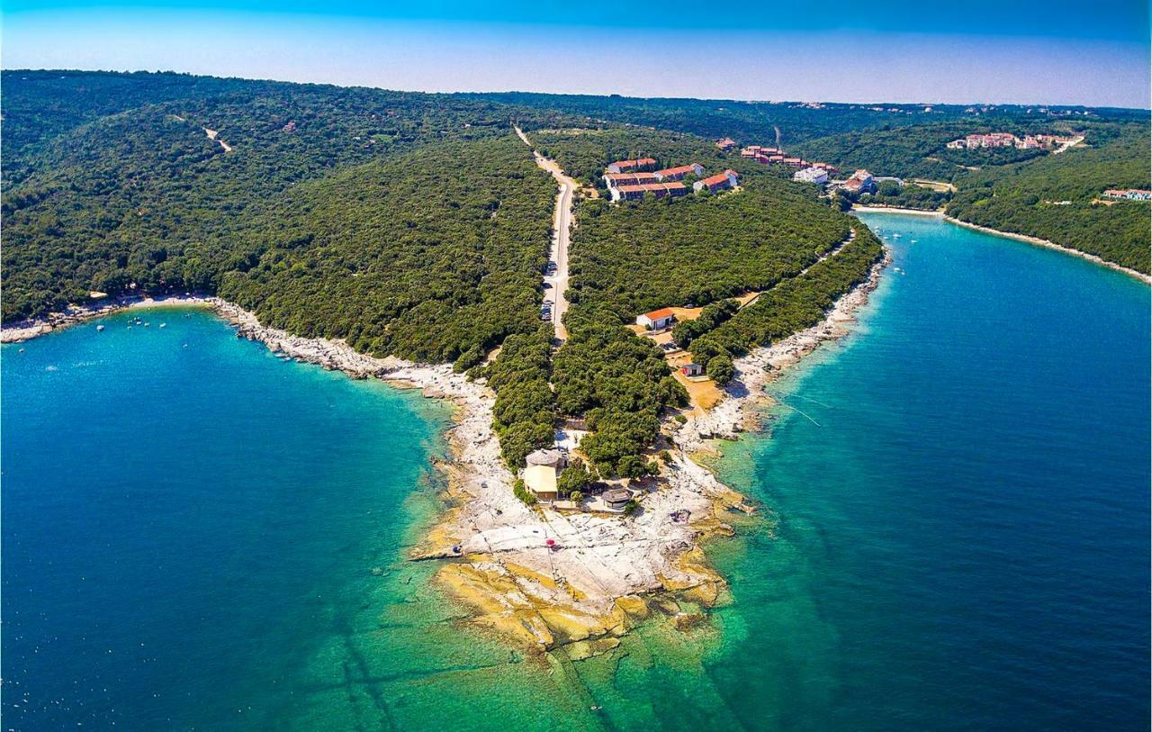 Holiday Home Liberta Krnica Exterior photo